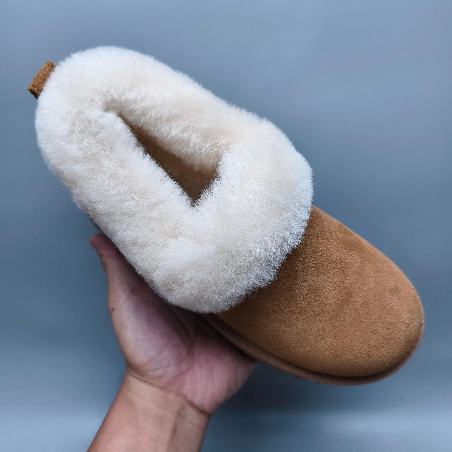 💰480 UGG sheepskin all-in-one snow boots 6733 Thick-soled non-slip slip-on casual style Color: Maroon Antelope Brown Black Size: 35-40